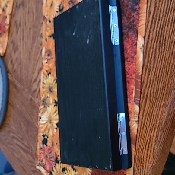 Pampered chef steak knife box - Picture 3 of 3